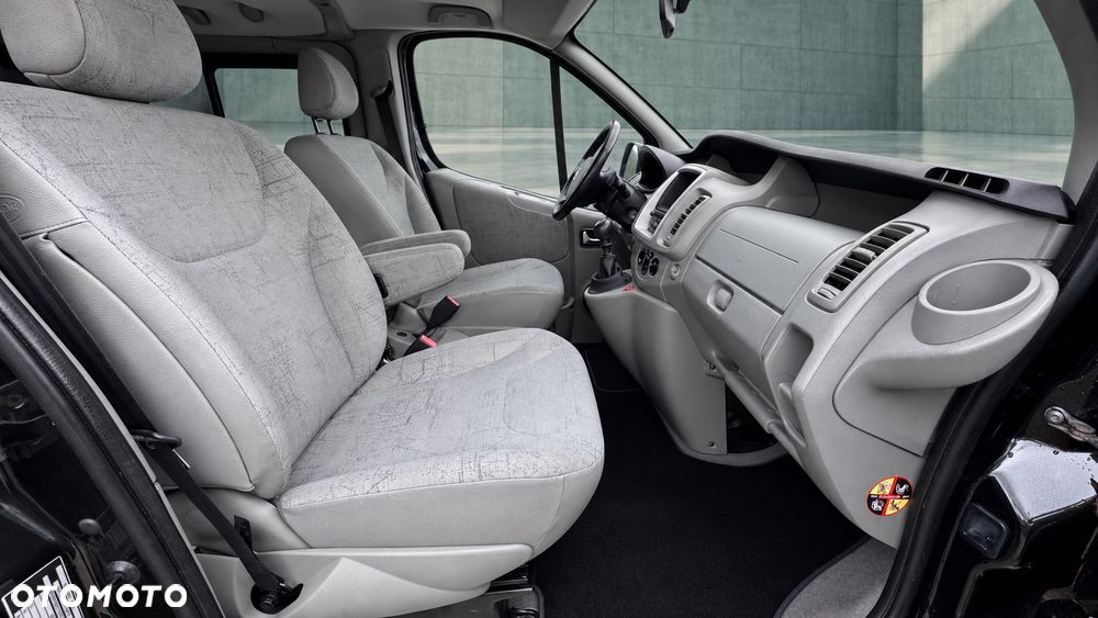Renault Trafic - 9