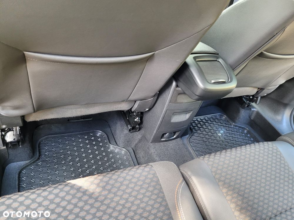 Opel Zafira 2.0 CDTI Elite EcoFLEX S&S - 32