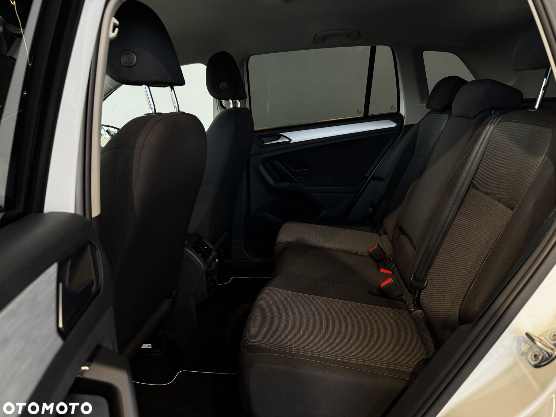 Volkswagen Tiguan - 14