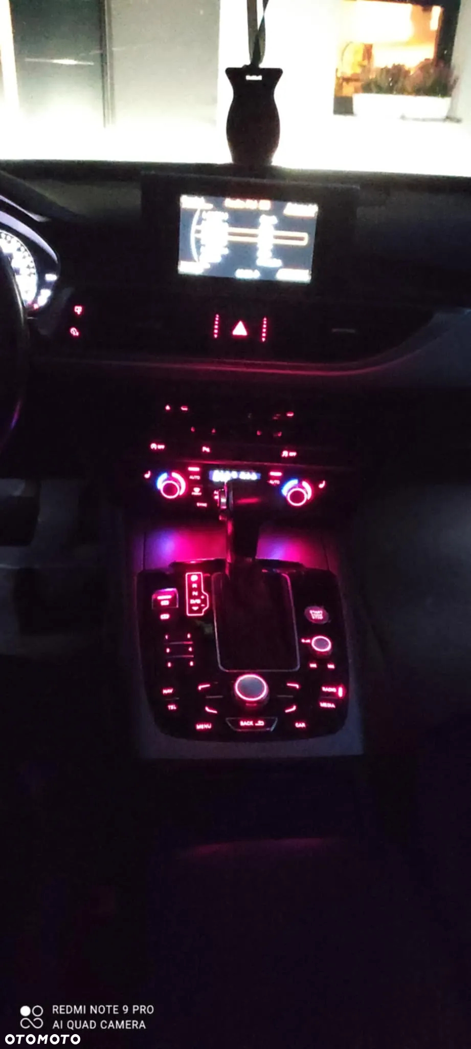 Audi A6 Avant 2.0 TDI Ultra S tronic - 14