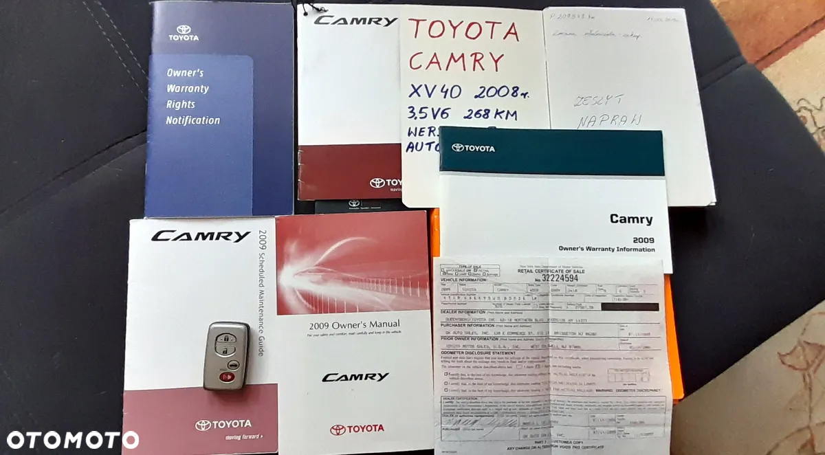 Toyota Camry 3.5 V6 SE - 23