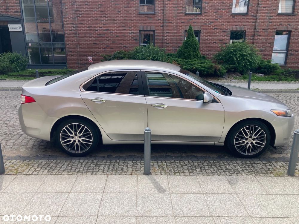 Honda Accord - 4