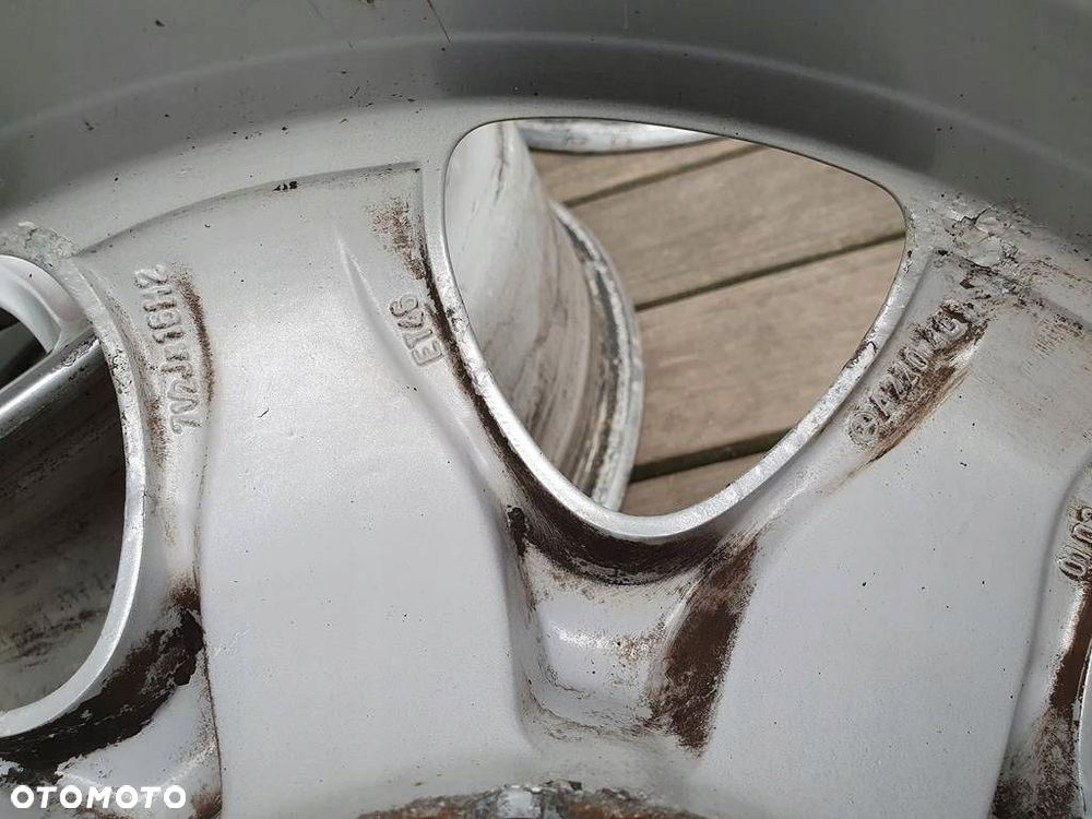 Oryginał felgi 16cali Mercedes A220 C klasa CL E - 12