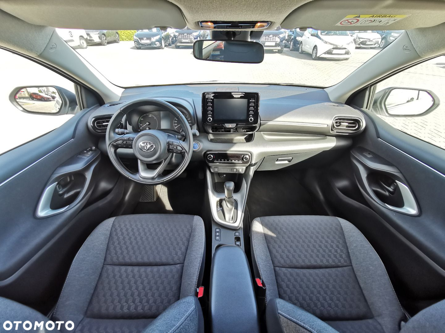 Toyota Yaris Hybrid 1.5 Comfort - 13