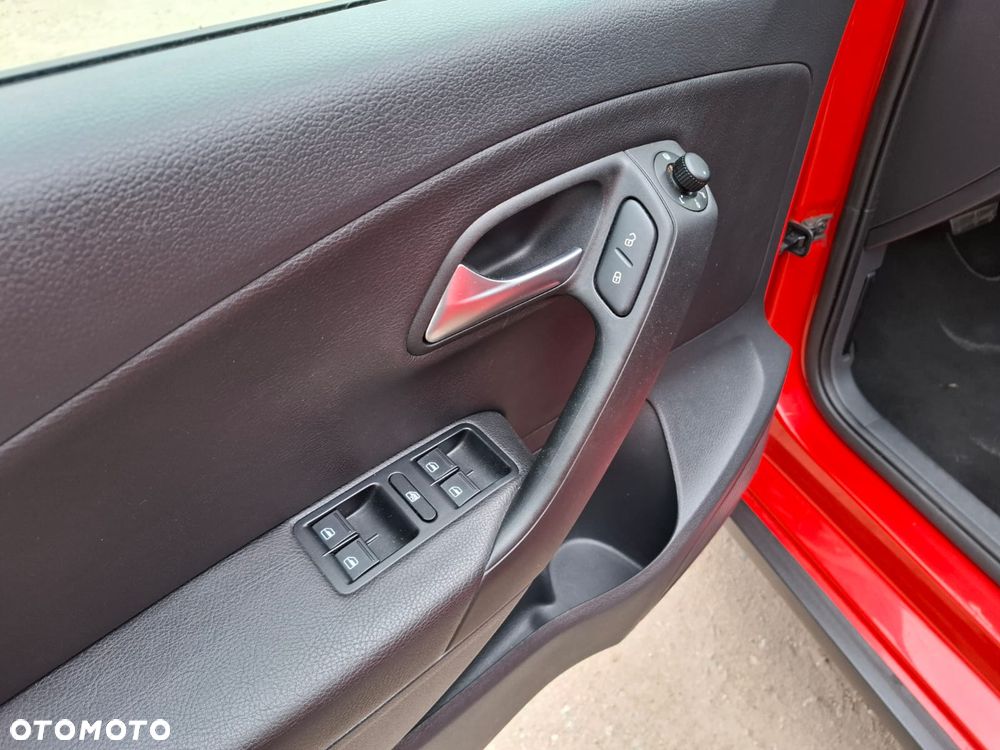 Volkswagen Polo 1.2 TSI Highline DSG - 20