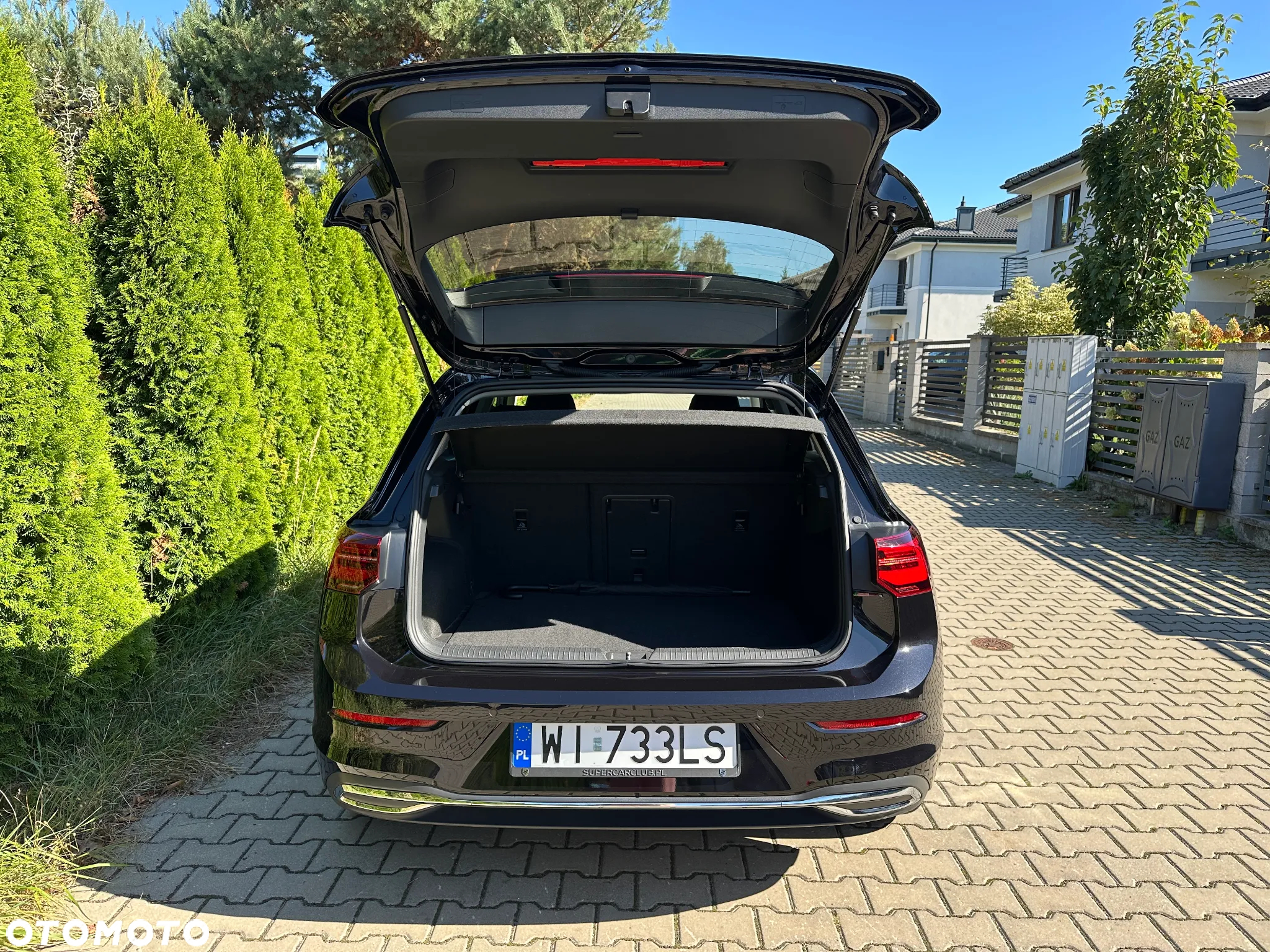 Volkswagen Golf - 11