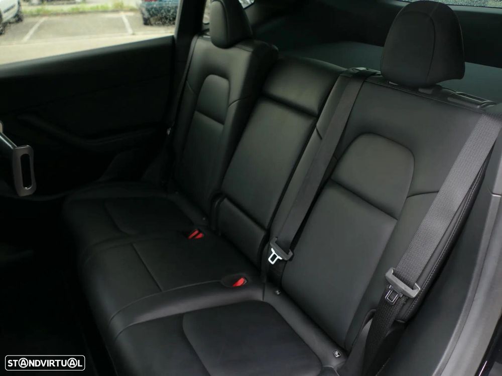 Tesla Model Y Long Range Tração Integral - 33