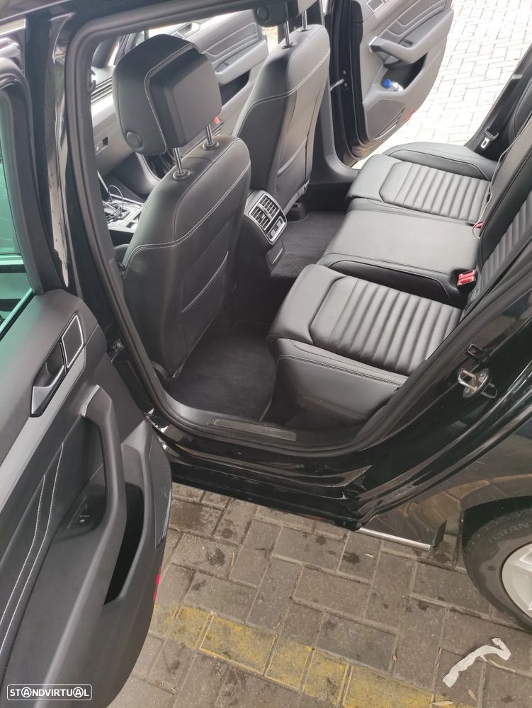 VW Passat Variant - 7