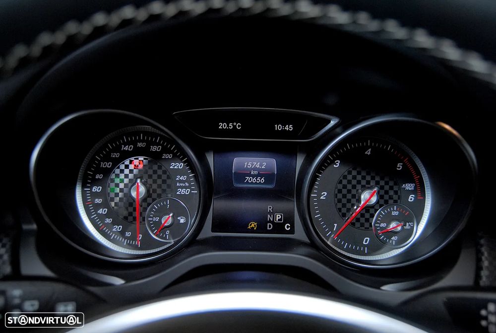 Mercedes-Benz A 180 d Urban Aut. - 33