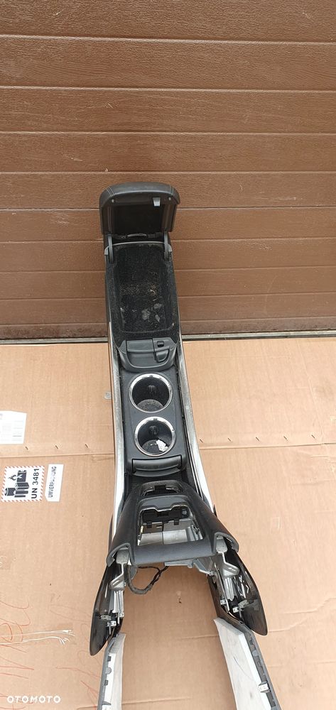 Tunel środkowy podłokietnik Opel Zafira C - 6