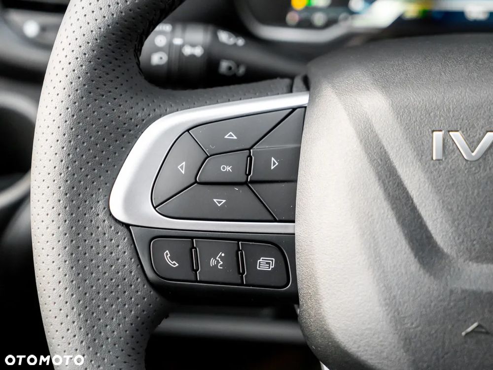 Iveco Daily 35S18HA8V 3.0 L4H2 - 14