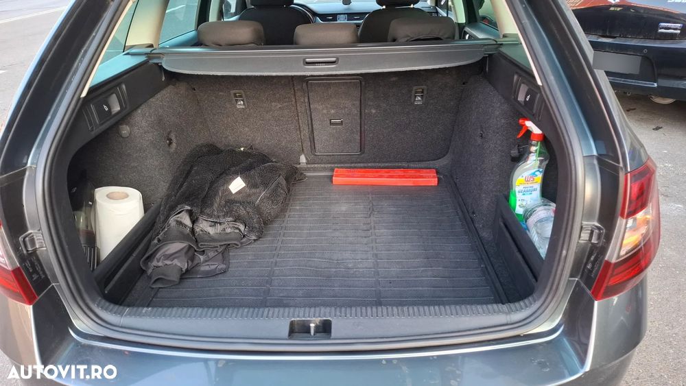 Skoda Octavia 1.6 TDI Ambition - 11