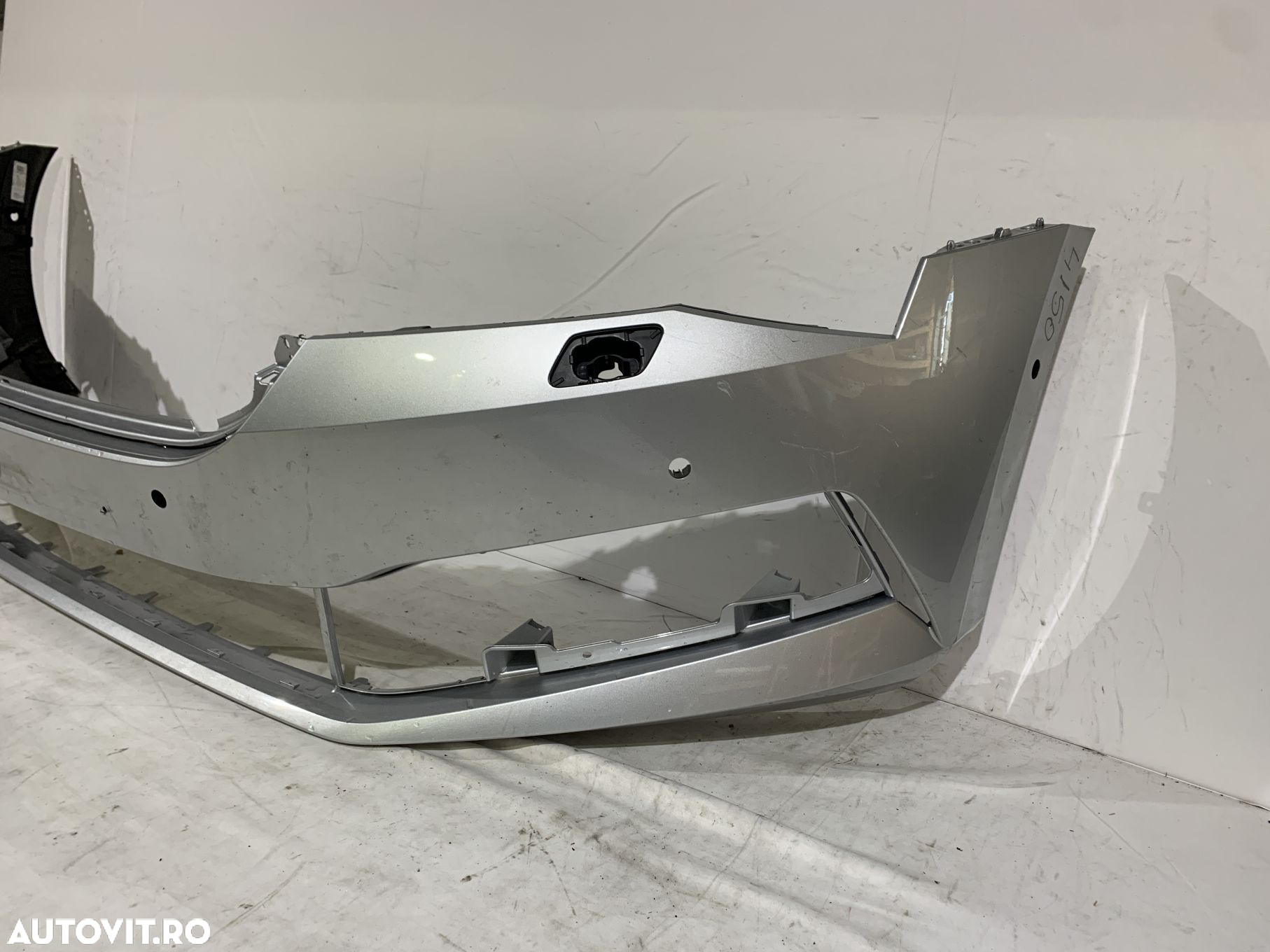 Bara fata  Skoda Superb 3, facelift, 2019, 2020, 2021, 2022, 2023, cod origine OE 3V0807221F. - 2