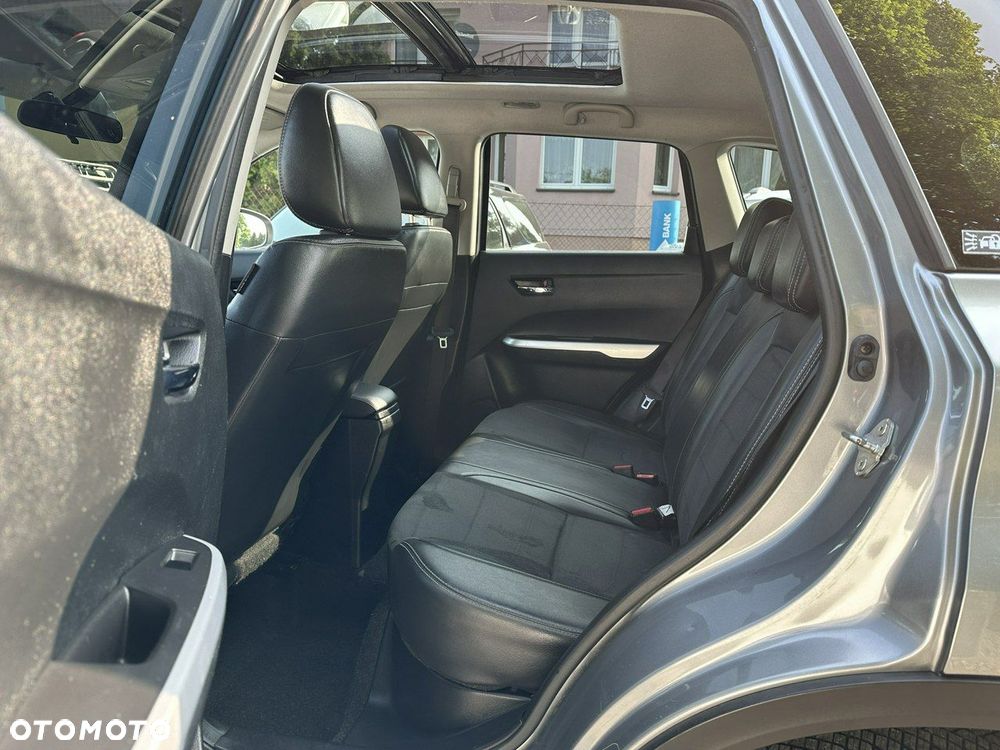 Suzuki Vitara 1.6 Premium 4WD - 16