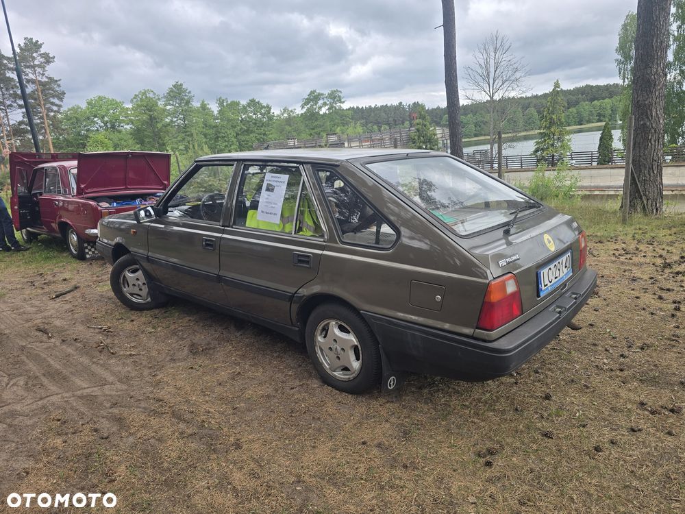 Polonez Caro - 6