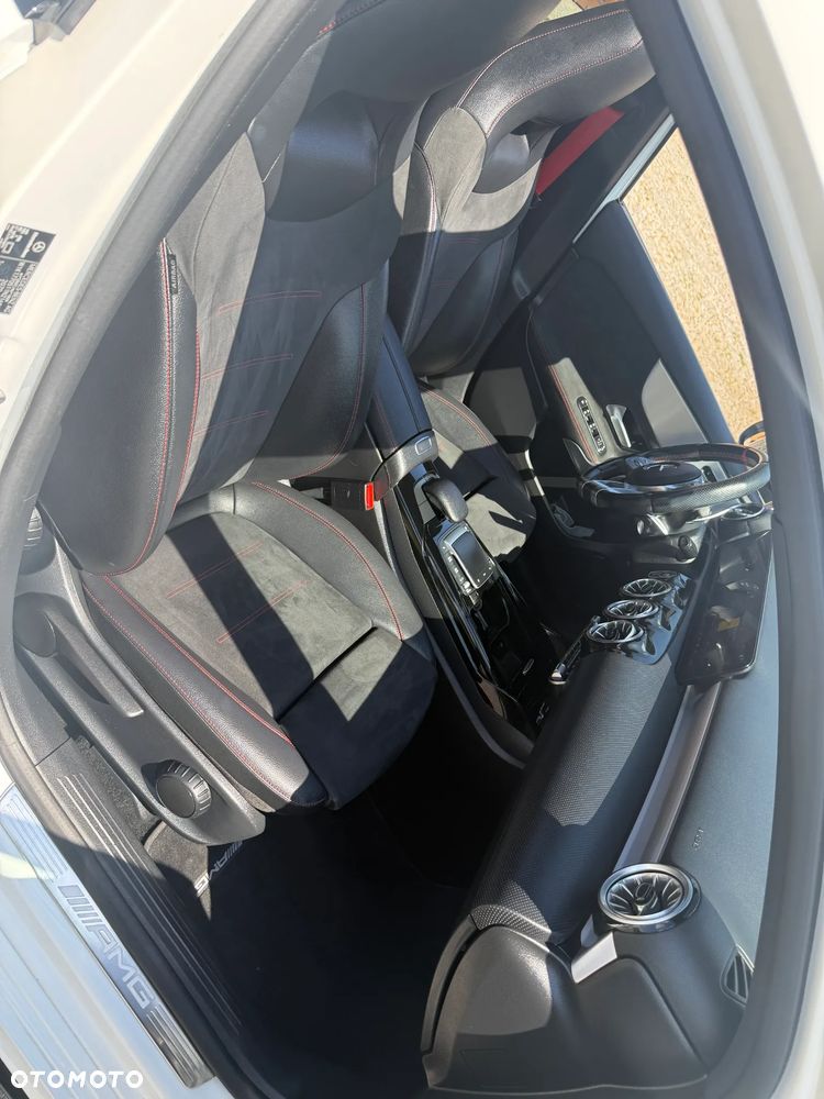 Mercedes-Benz Klasa A 35 AMG 4-Matic 7G-DCT - 9