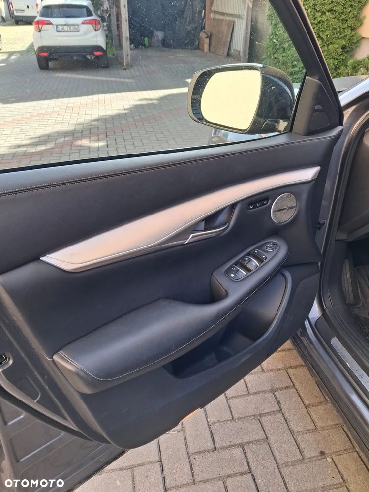 Infiniti QX50 - 9