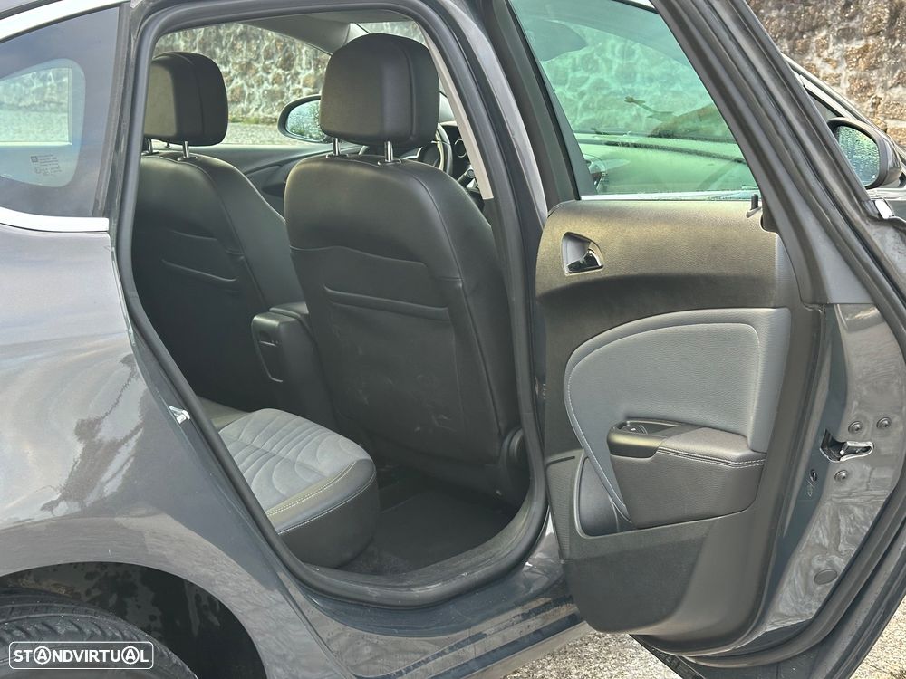 Opel Astra 1.6 CDTi Cosmo Start/Stop - 31