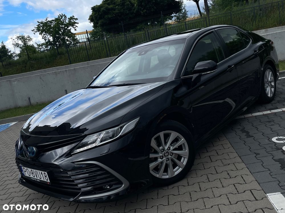 Toyota Camry 2.5 Hybrid Comfort CVT - 6