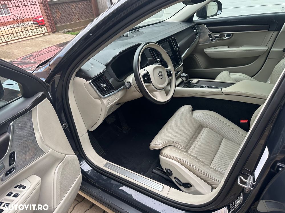 Volvo V90 Cross Country D4 AWD Geartronic - 10