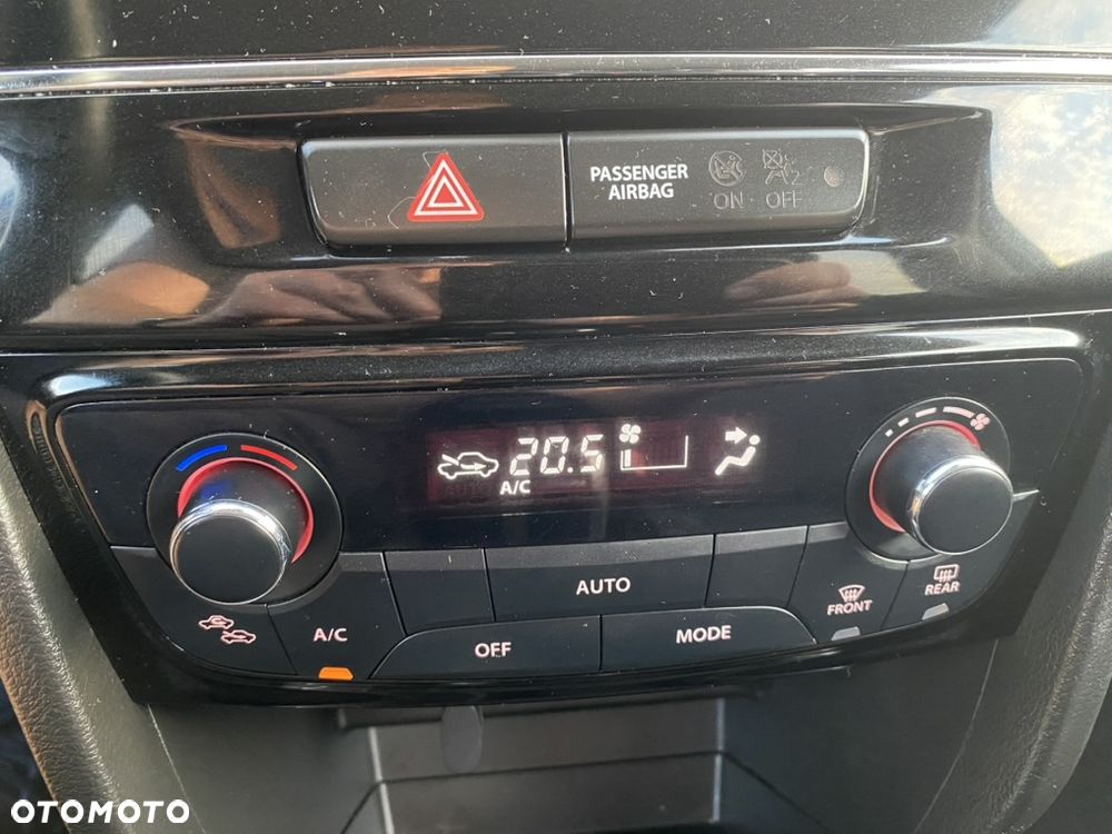 Suzuki Vitara 1.5 Dualjet Hybrid AGS Comfort+ - 18