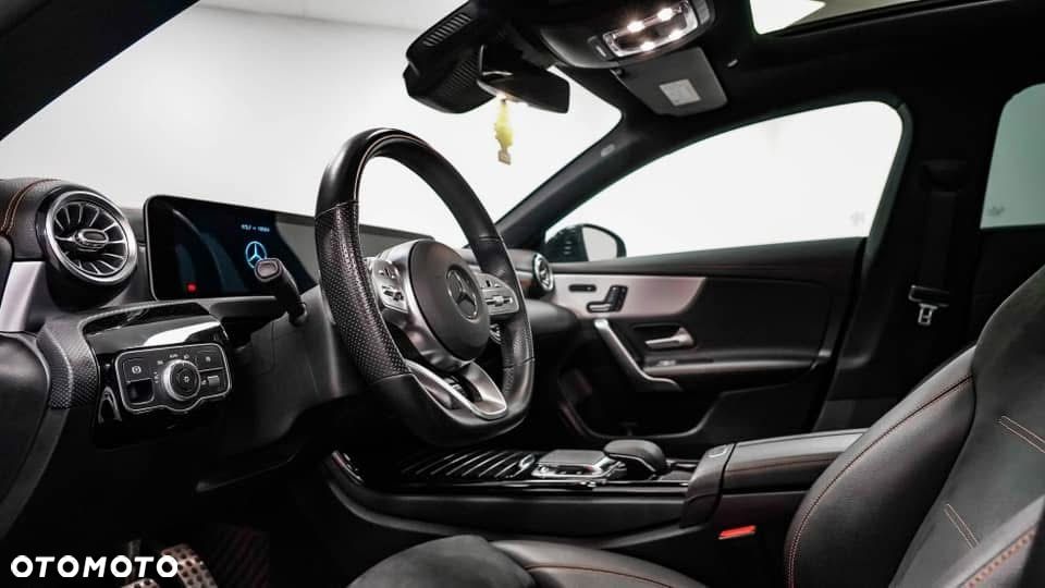 Mercedes-Benz CLA 250 4-Matic Edition 1 7G-DCT - 12