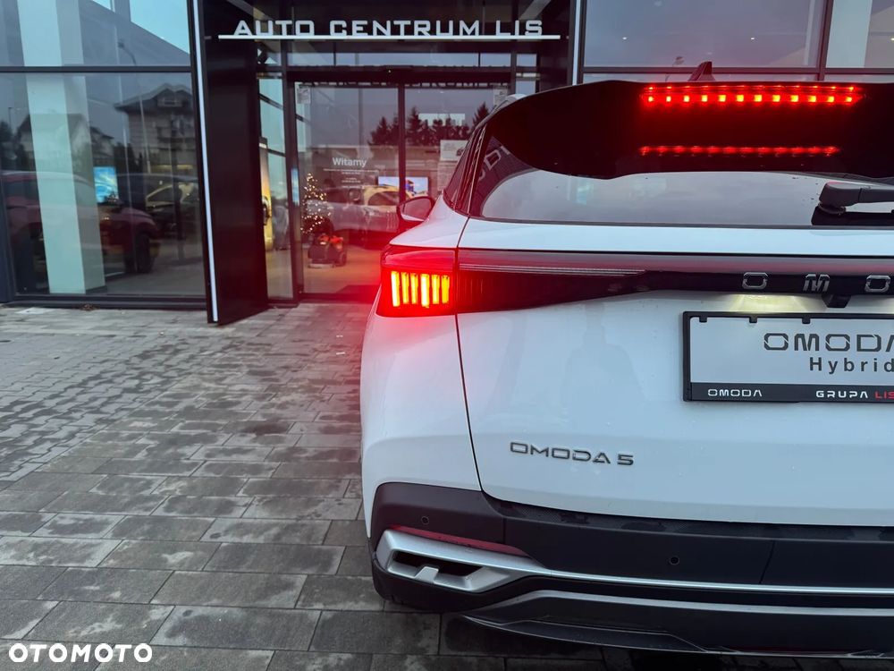 Omoda 5 1.5 T-GDI Hybrid Premium DHT - 8