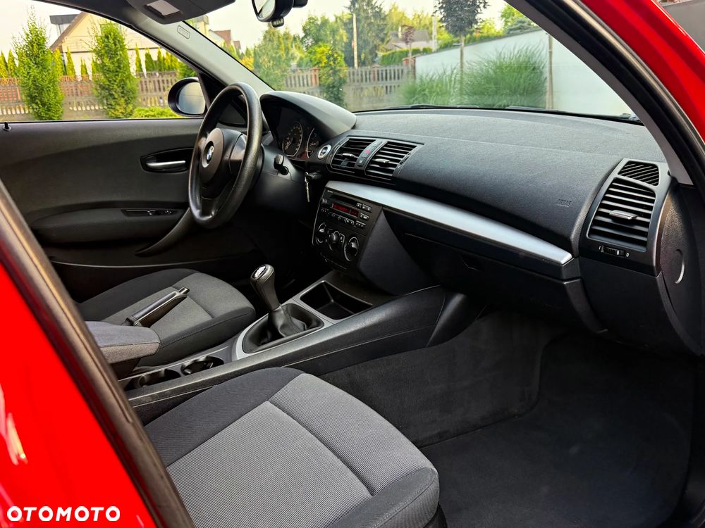 BMW Seria 1 - 35