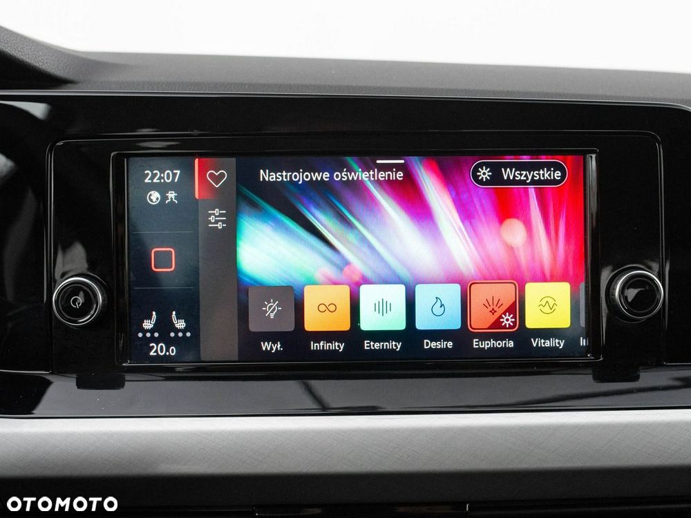 Volkswagen Golf 1.5 eTSI EVO Life DSG - 20
