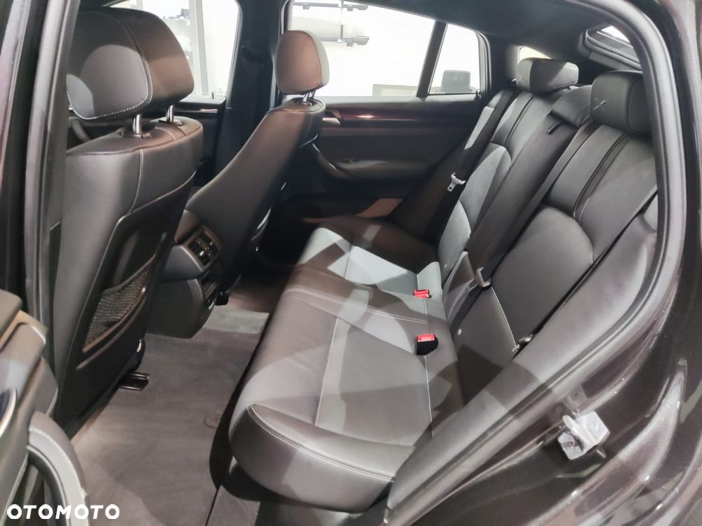 BMW X4 xDrive20d xLine - 18