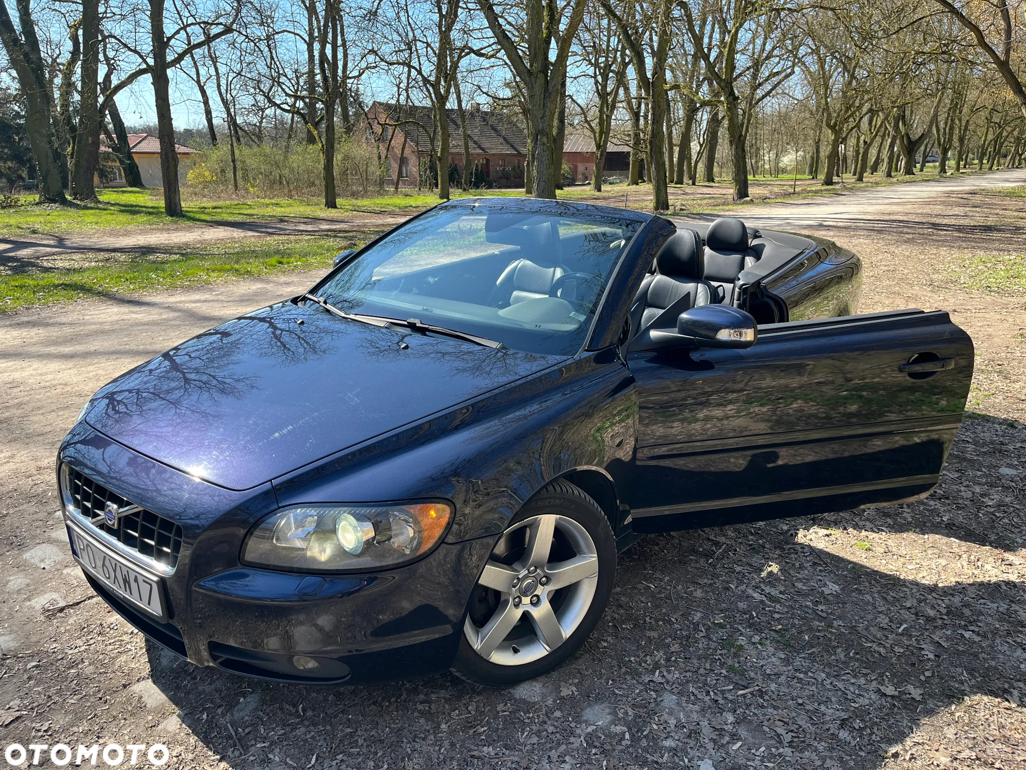 Volvo C70 2.0D Momentum - 3