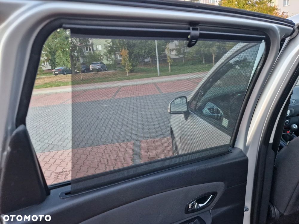 Renault Scenic - 36