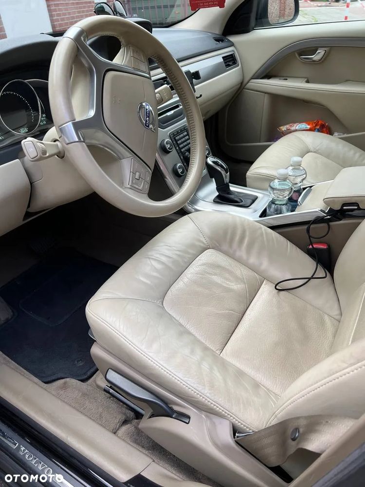 Volvo V70 D2 Geartronic Powershift Edition - 14