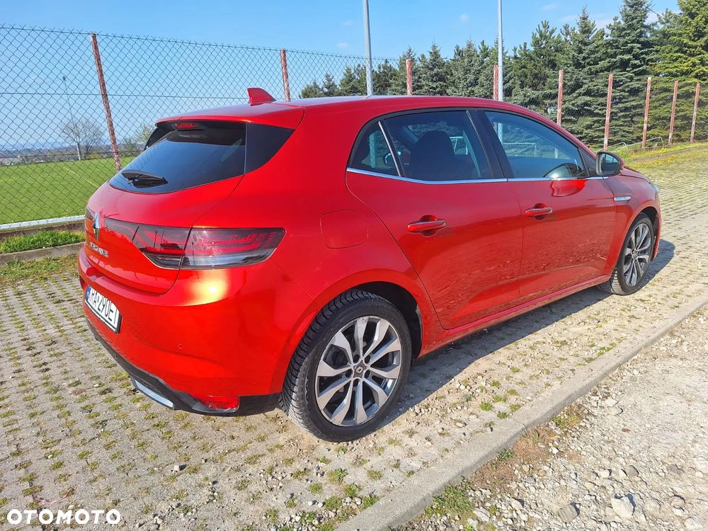 Renault Megane 1.5 Blue dCi Intens - 11