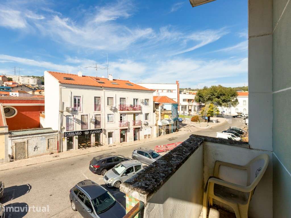Vila Franca de Xira | Um Prédio, Novas Oportunidades de Investimento - Grande imagem: 5/25