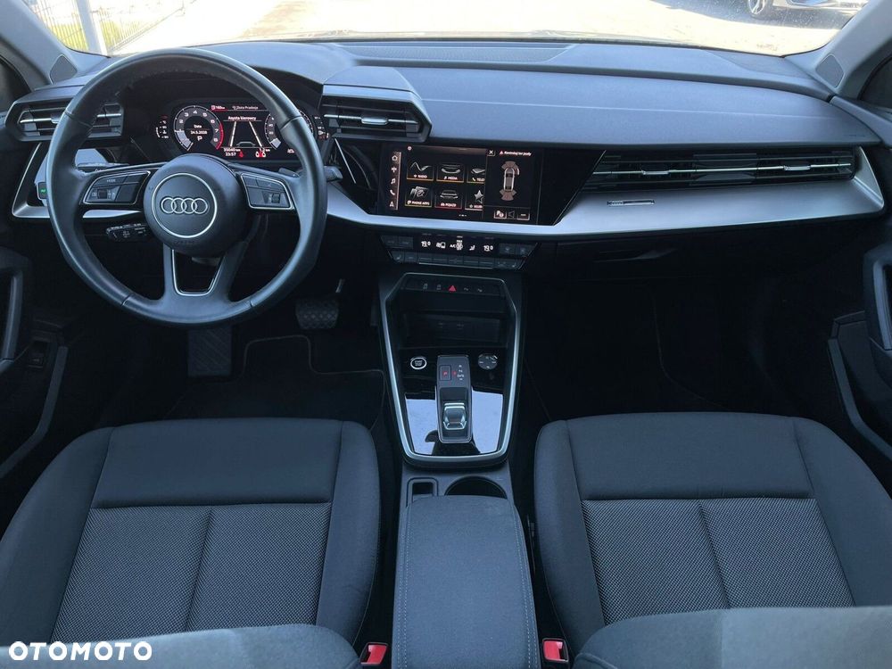 Audi A3 Limousine - 14