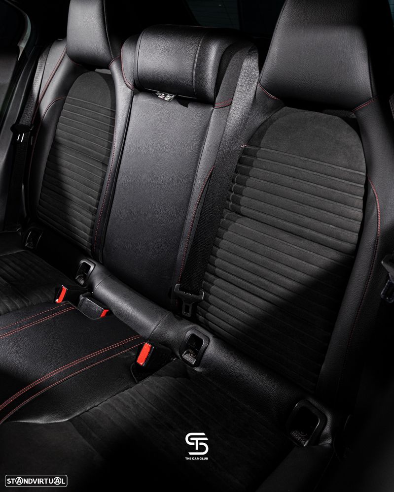 Mercedes-Benz A 200 CDI 4Matic 7G-DCT AMG Line - 17