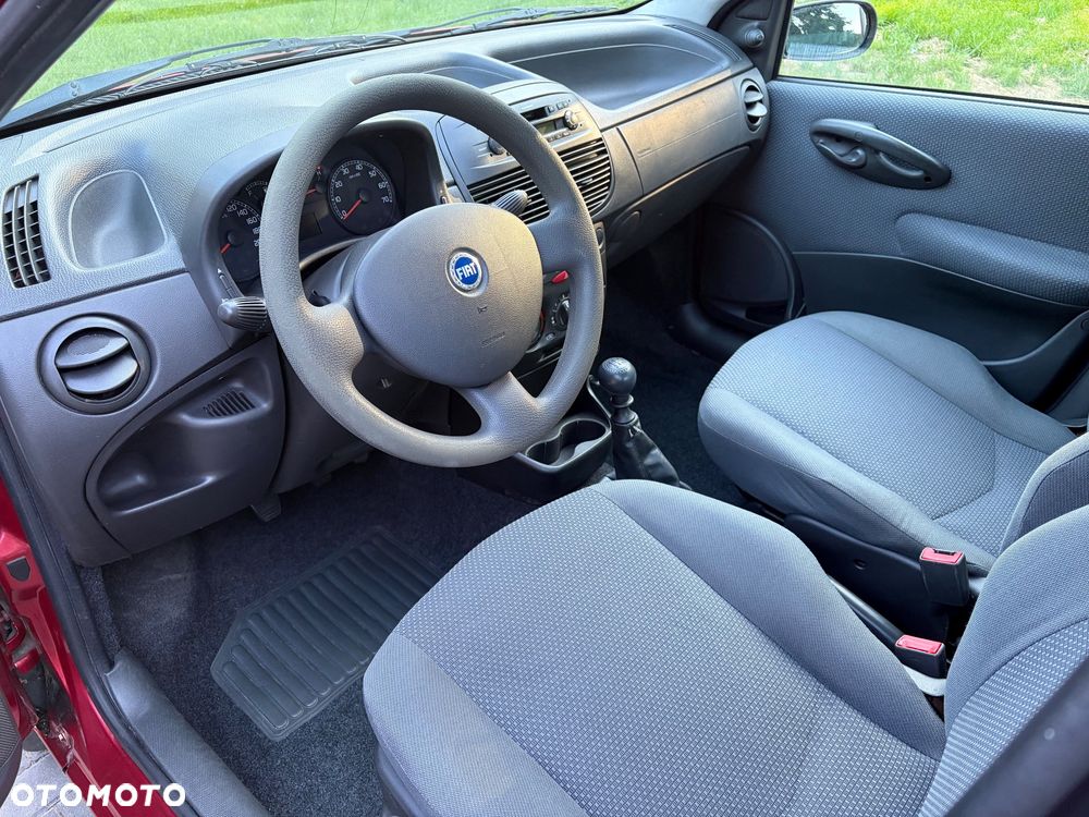 Fiat Punto 1.2 8V Active Premius - 14