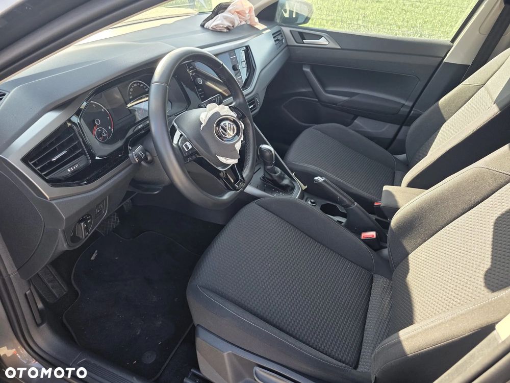 Volkswagen Polo 1.0 TSI DSG Comfortline - 17