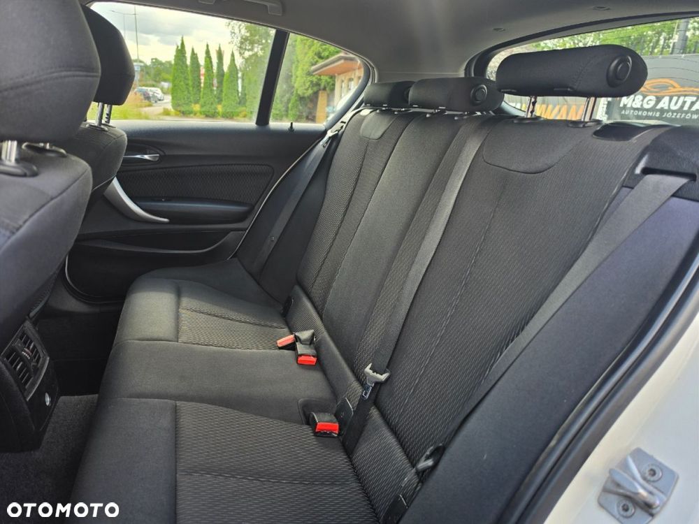 BMW Seria 1 - 29
