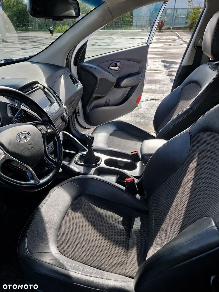 Hyundai ix35 1.7 CRDi Premium 2WD - 12