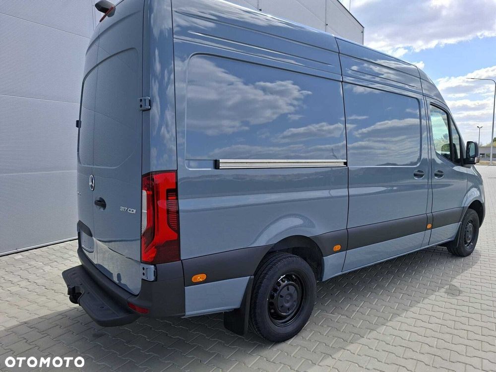 Mercedes-Benz Sprinter 317 CDI - 6