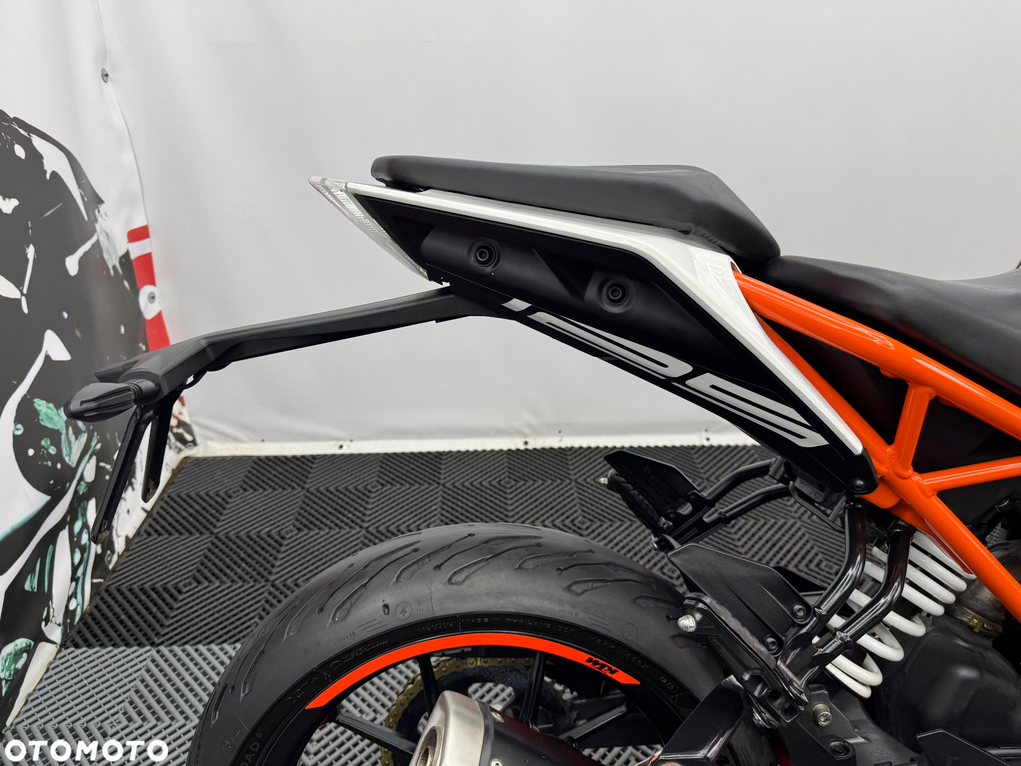KTM Duke - 30