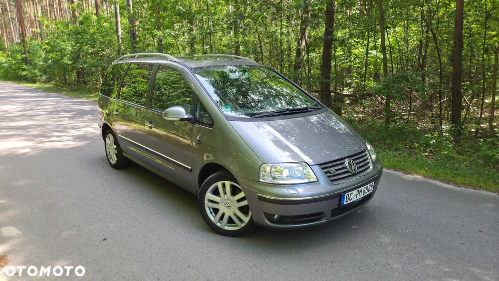 Volkswagen Sharan 2.8 V6 Highline - 2