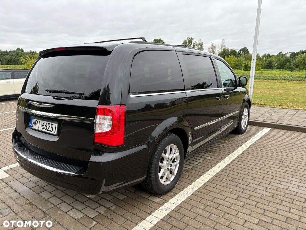 Chrysler Town & Country 3.6 Touring - 3