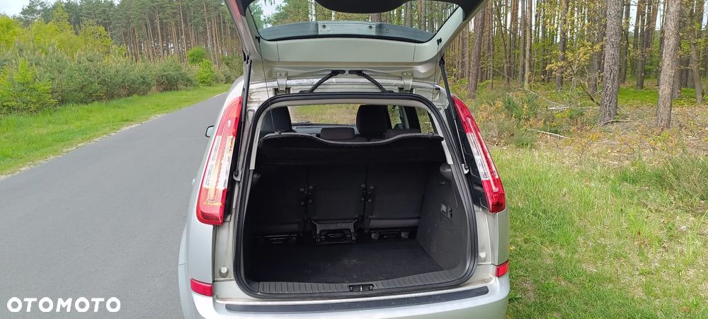 Ford Focus C-Max 1.8 Fun X - 8