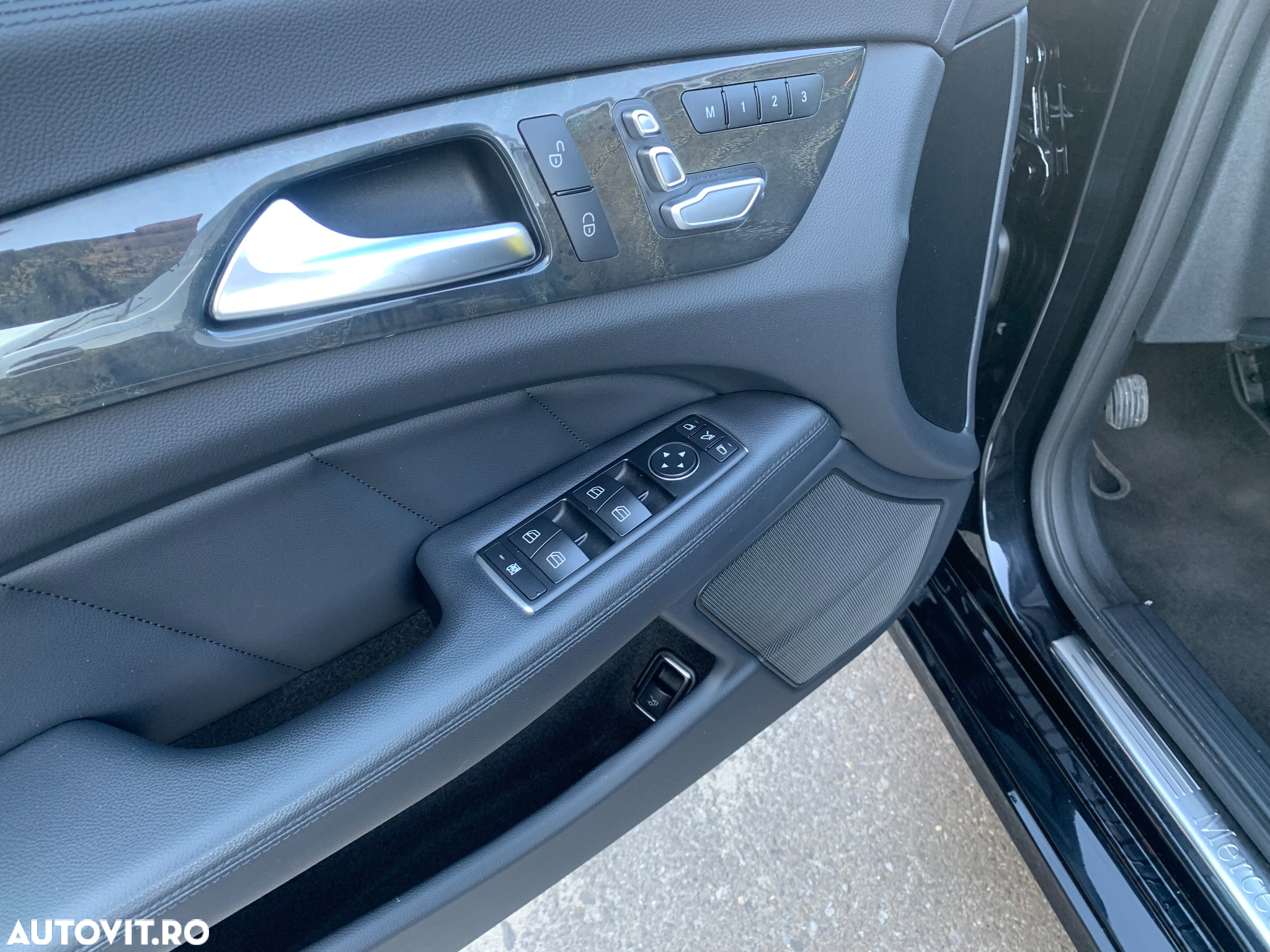 Mercedes-Benz CLS Shooting Brake 250 (BlueTEC) d 9G-TRONIC - 17