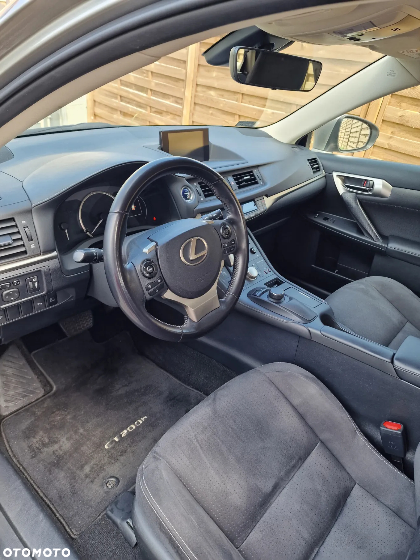 Lexus CT 200h Business Edition - 17