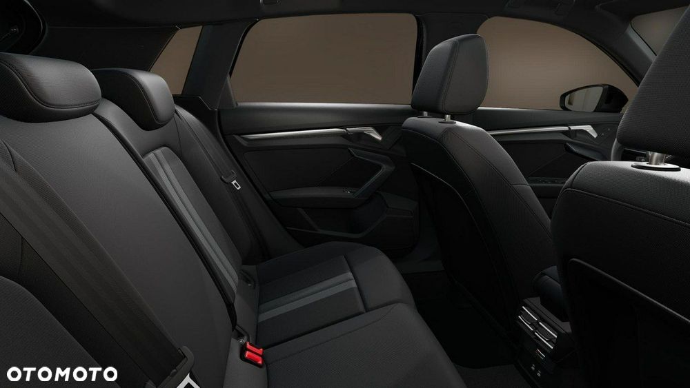 Audi A3 Sportback 35 TFSI mHEV Advanced S tronic - 9