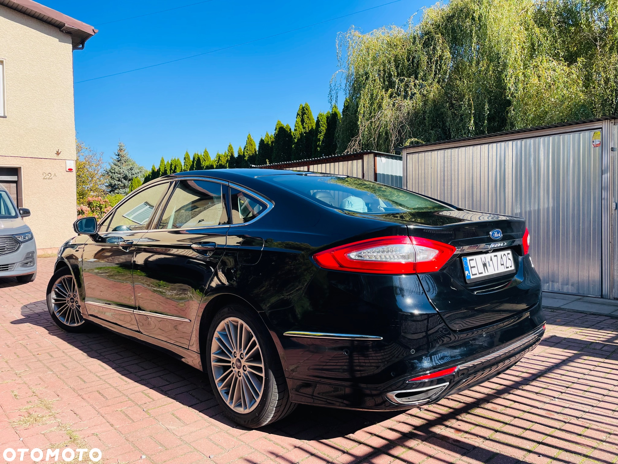 Ford Mondeo Vignale 2.0 Hybrid - 3